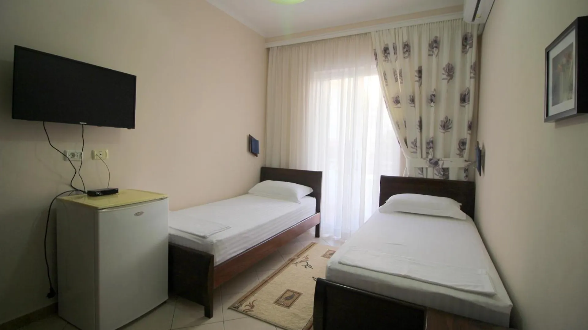 *** Gasthuis Elena Hotel Sarandë Albanië