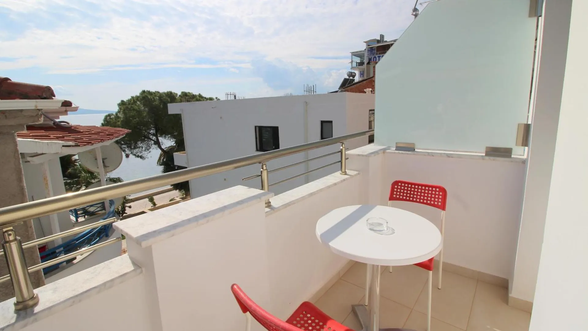Elena Hotel Σαράντα