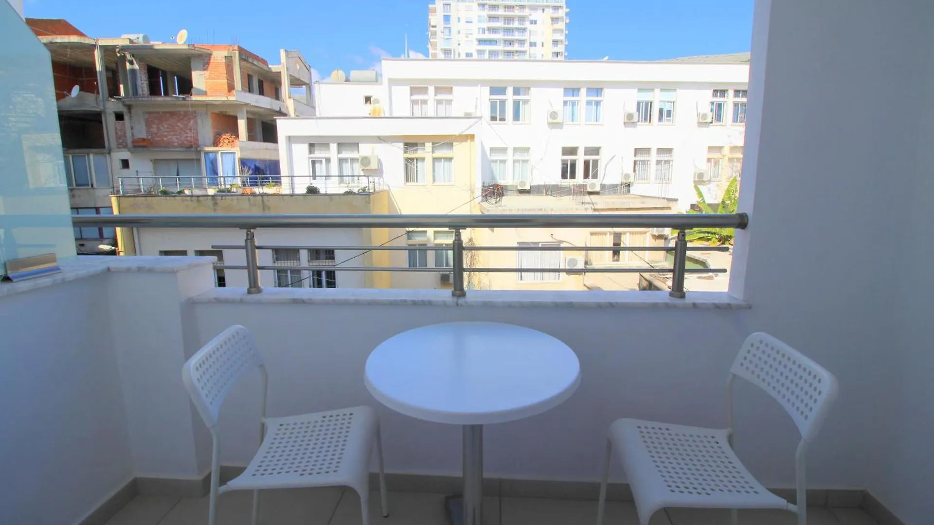 Elena Hotel Sarandë 3*,  Albanien
